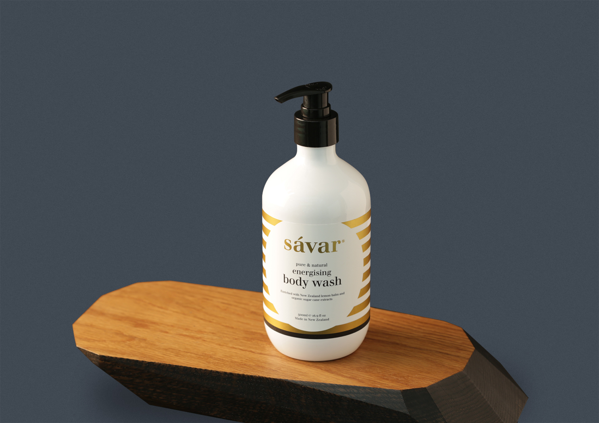 redfire-savar-skincare-packaging-design-body-wash-nz Savar_skincare_pack_gift_bag_free_gifts_packaging_design_branding_design_product_page_Graphic_design_agency_redfire